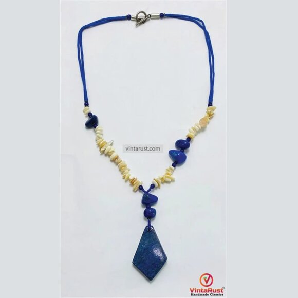 Lapis Lazuli Beaded Necklace with Natural Stone Pendant - Picture 6 of 8